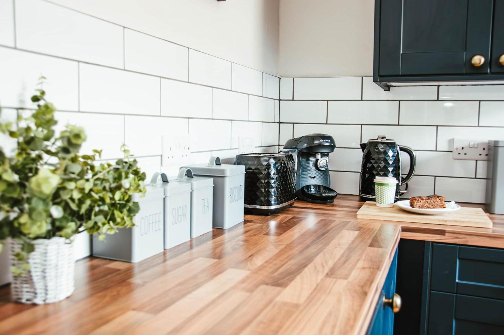 Beautiful Character 3 Bed City Centre Apartment Бат Экстерьер фото